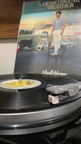 Amazon.co.jp: Heartbreak Weather [LP] [12 inch Analog]: ミュージック